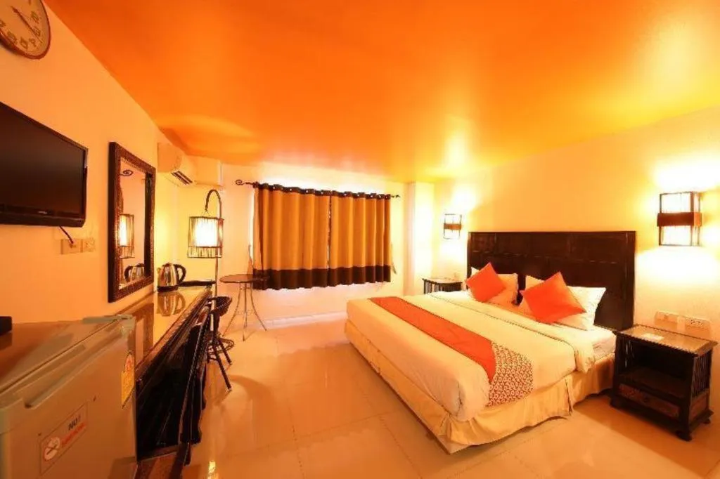 Bed in Patong Station House