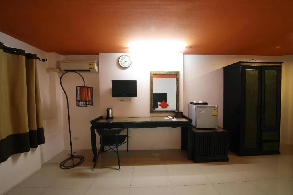 Patong Station House