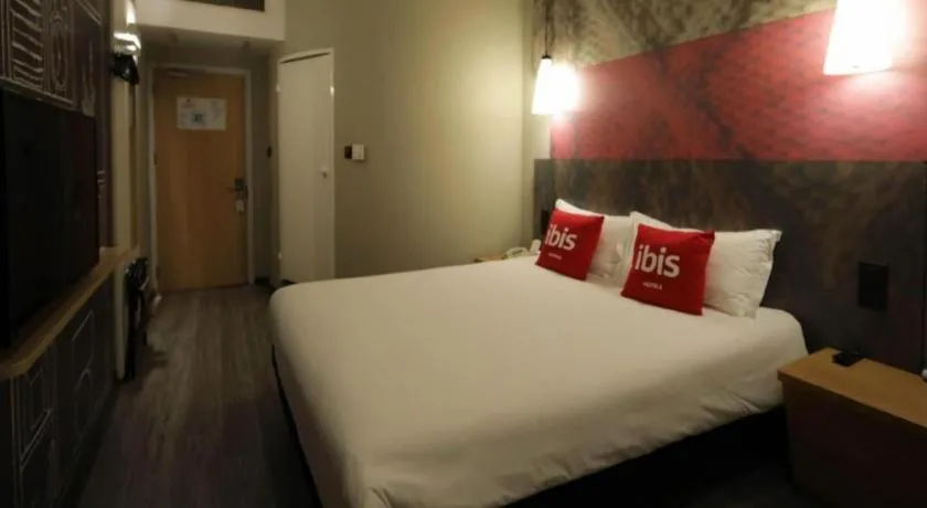 Bed in Ibis Shanghai Expo Dongming Road Metro Station