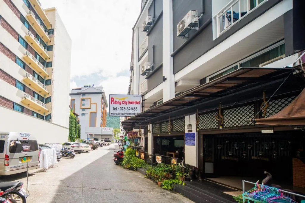 OYO 232 Patong City Hometel