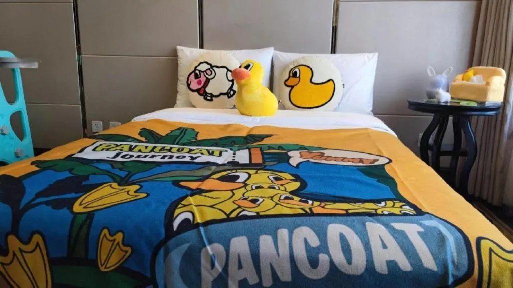 Bed in Hohhot Inner Mongolia Hotel