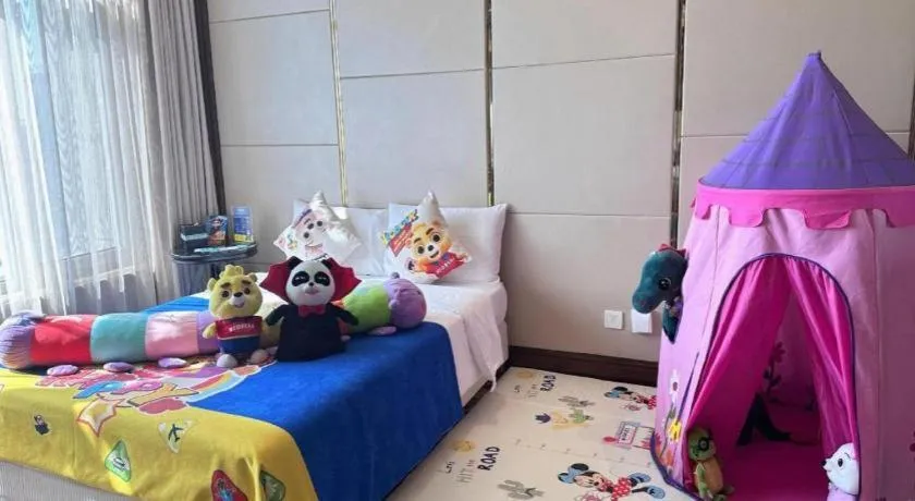 Bed in Hohhot Inner Mongolia Hotel