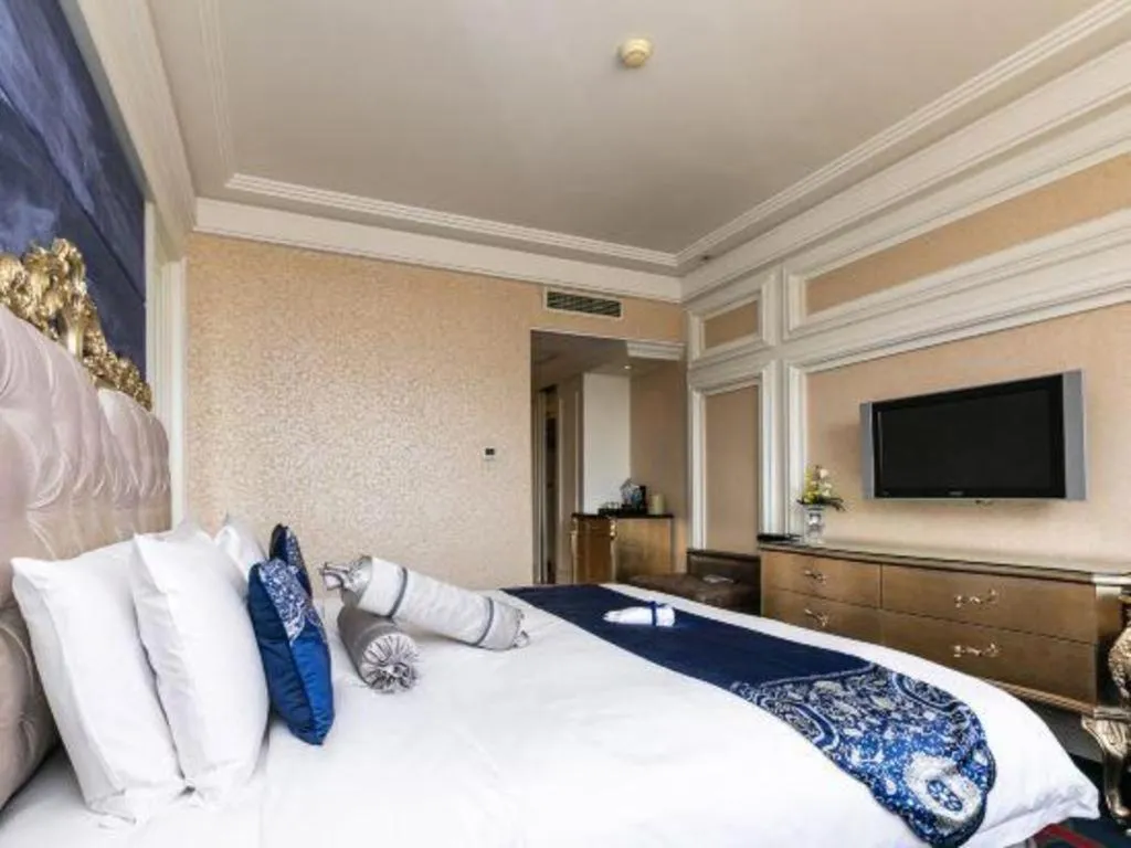 Bed in Hohhot Inner Mongolia Hotel