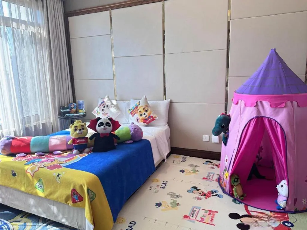 Bed in Hohhot Inner Mongolia Hotel