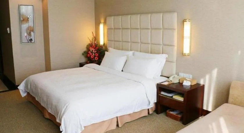 Bed in Best Western Plus Fuzhou Fortune Hotel