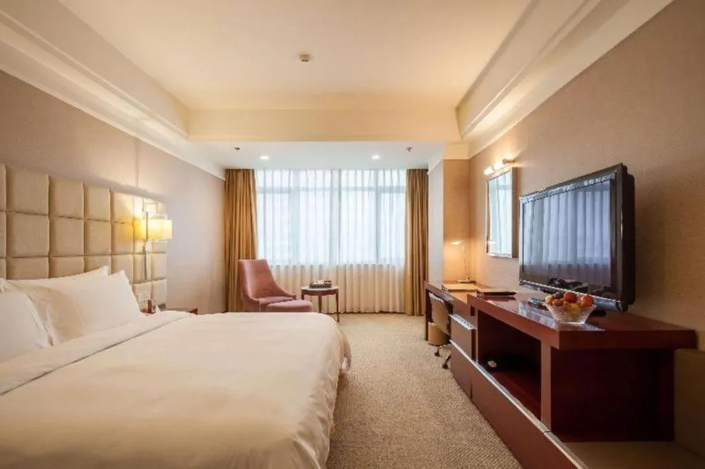 Bed in Best Western Plus Fuzhou Fortune Hotel