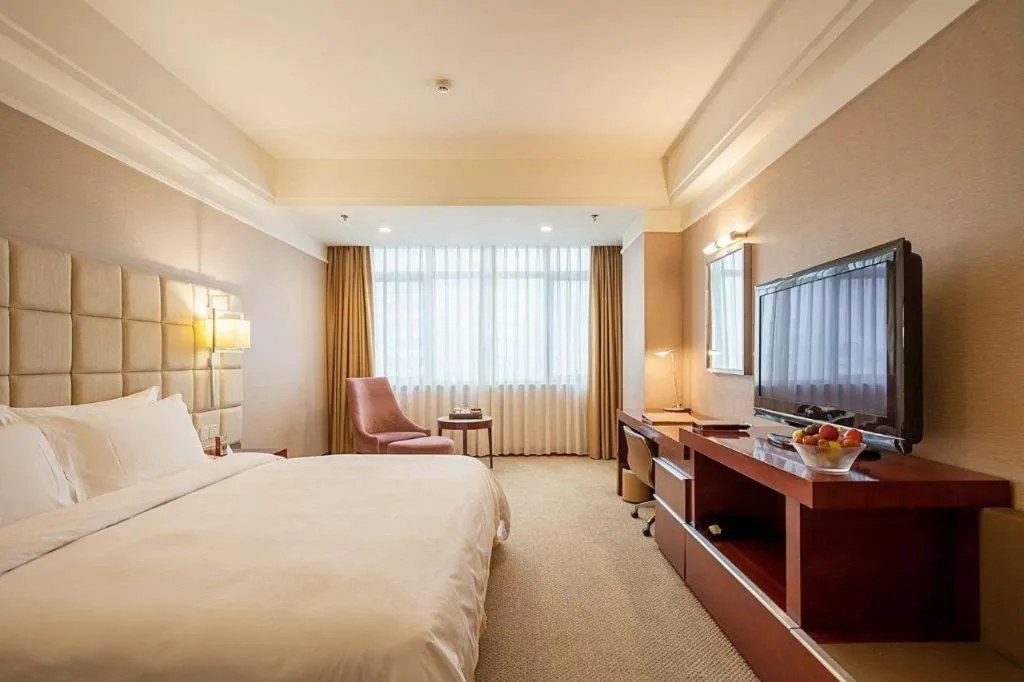 Bed in Best Western Plus Fuzhou Fortune Hotel