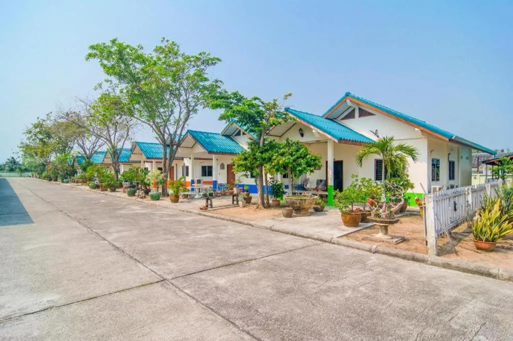 OYO 658 Peamsook​ Resort​