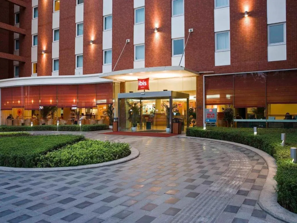 Ibis Chengdu Yongfeng Hotel