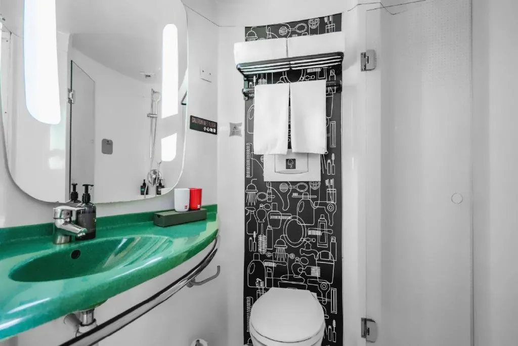 Ibis Chengdu Kehua Hotel