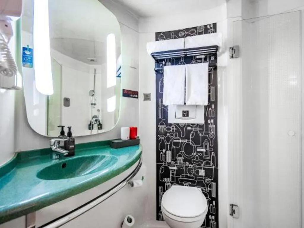 Ibis Chengdu Kehua Hotel