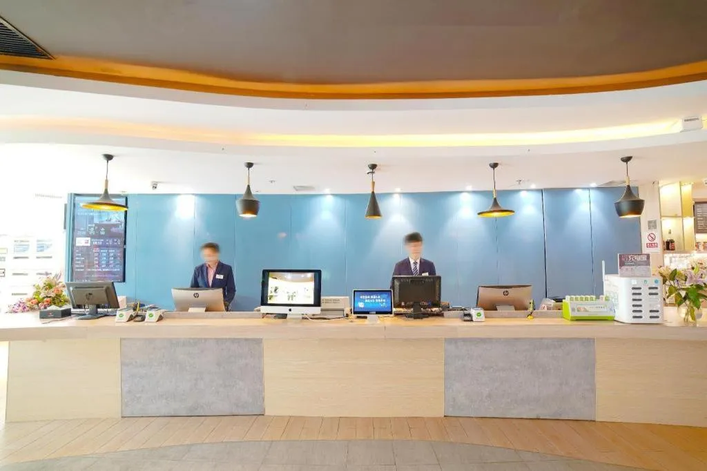 Ibis Chengdu Kehua Hotel