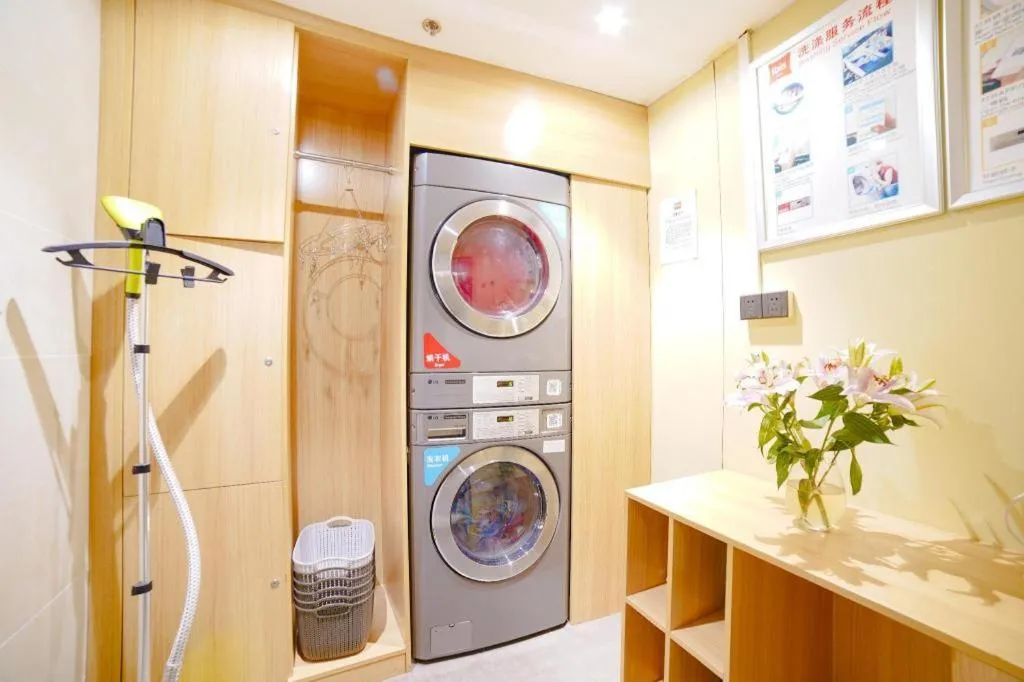 Ibis Chengdu Kehua Hotel