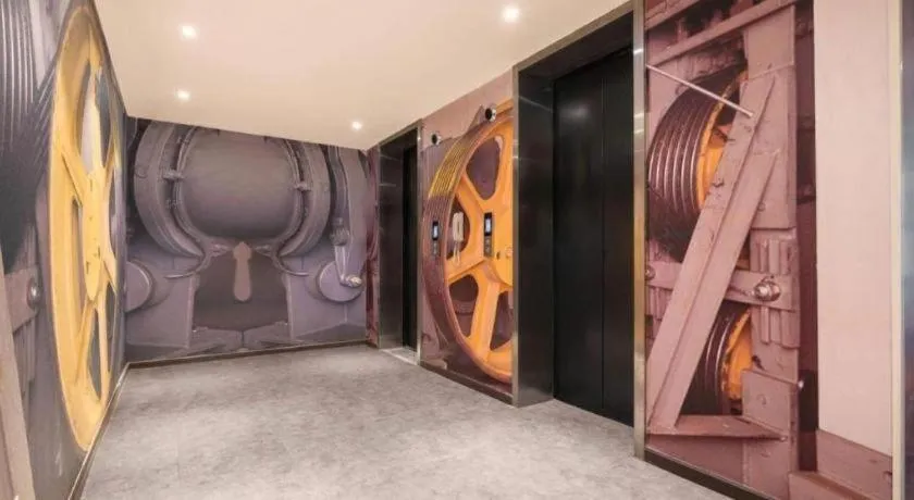 Ibis Chengdu Kehua Hotel