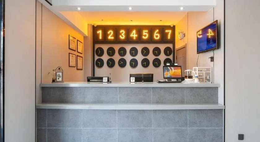 7 Days Inn Xi'an Railway Station Bus Station