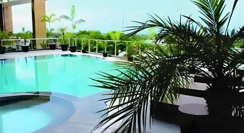 Grand Qin Hotel Syariah