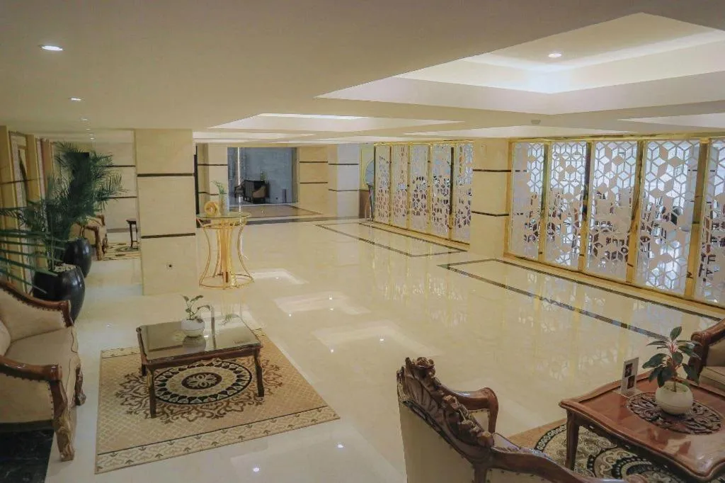 Grand Qin Hotel Syariah