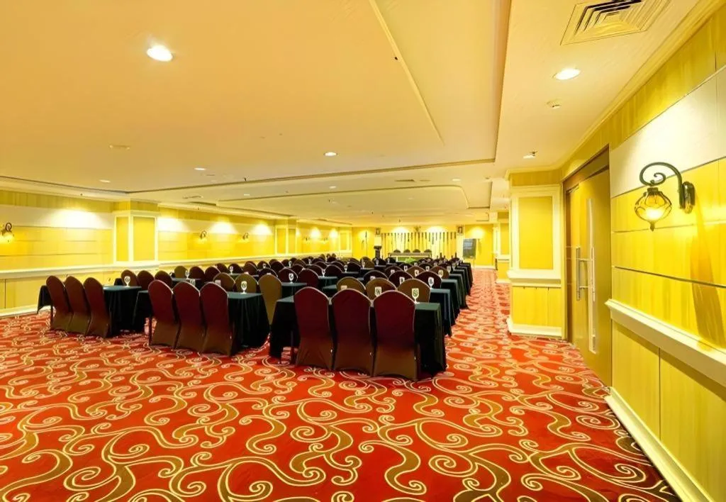 Grand Qin Hotel Syariah