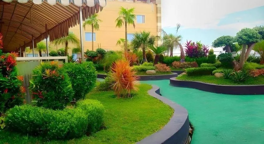 Grand Qin Hotel Syariah