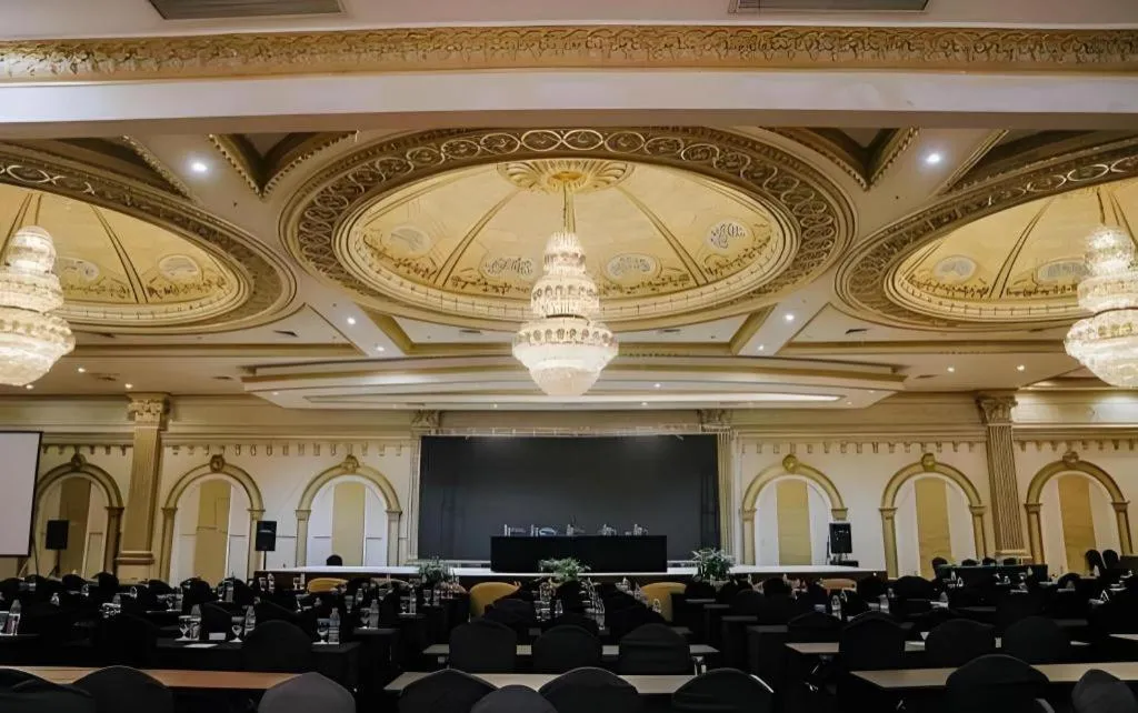 Grand Qin Hotel Syariah