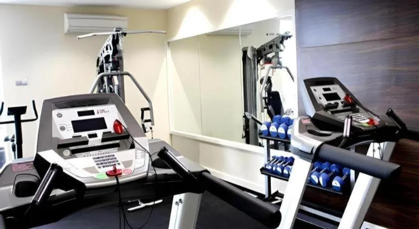 Grand Qin Hotel Syariah