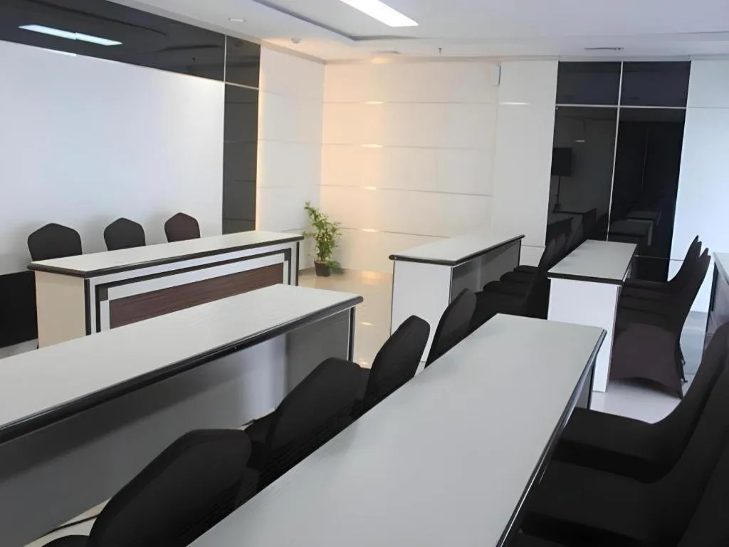 Grand Qin Hotel Syariah