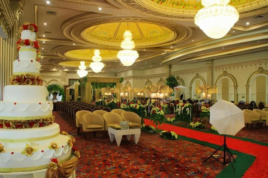 Grand Qin Hotel Syariah