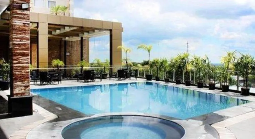 Grand Qin Hotel Syariah