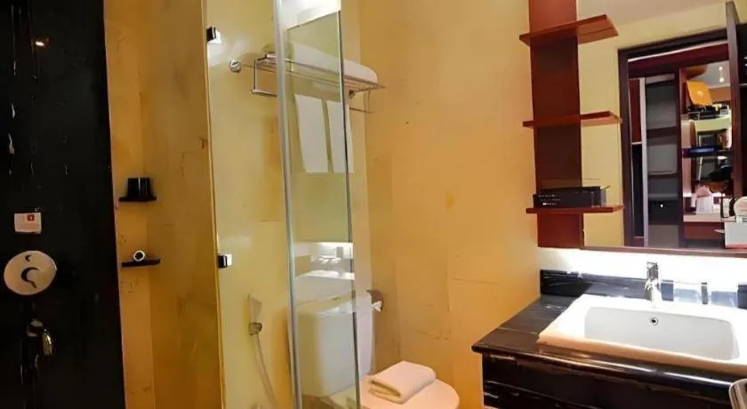 Grand Qin Hotel Syariah