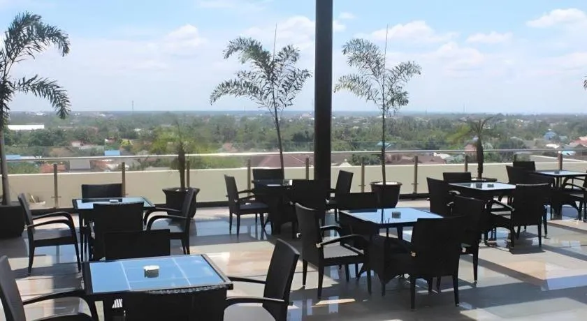 Grand Qin Hotel Syariah