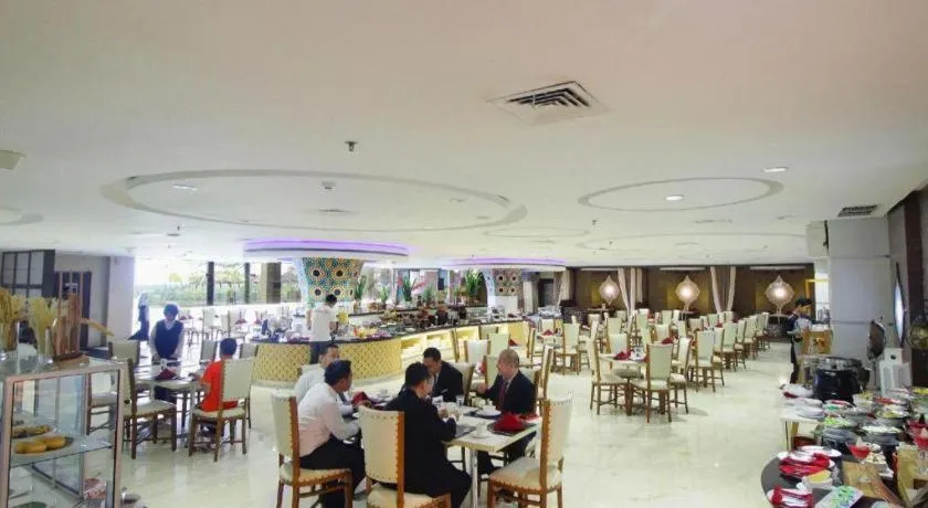 Grand Qin Hotel Syariah