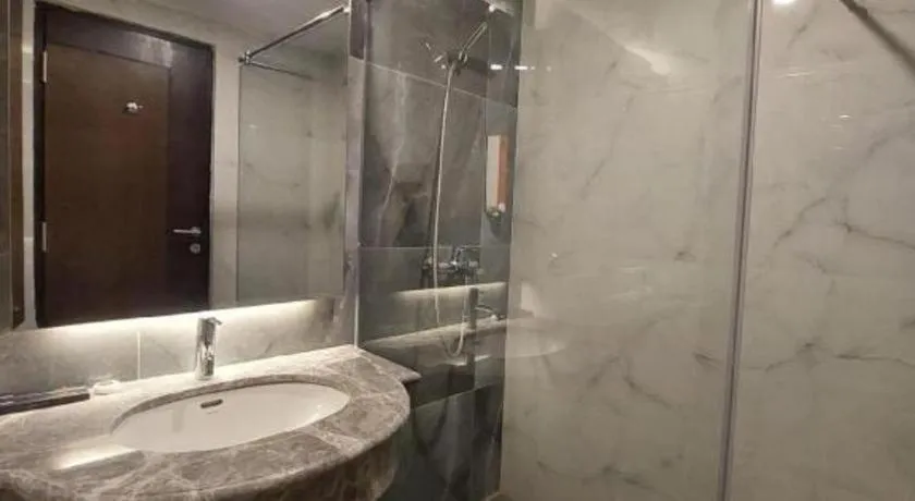 Grand Qin Hotel Syariah