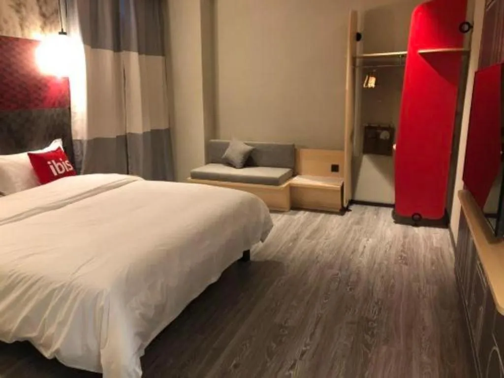 Bed in Hanting Hotel Wuxi Taihu Lake Plaza Branch