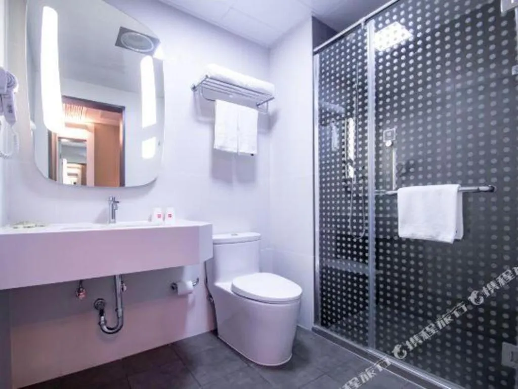 Hanting Hotel Wuxi Taihu Lake Plaza Branch