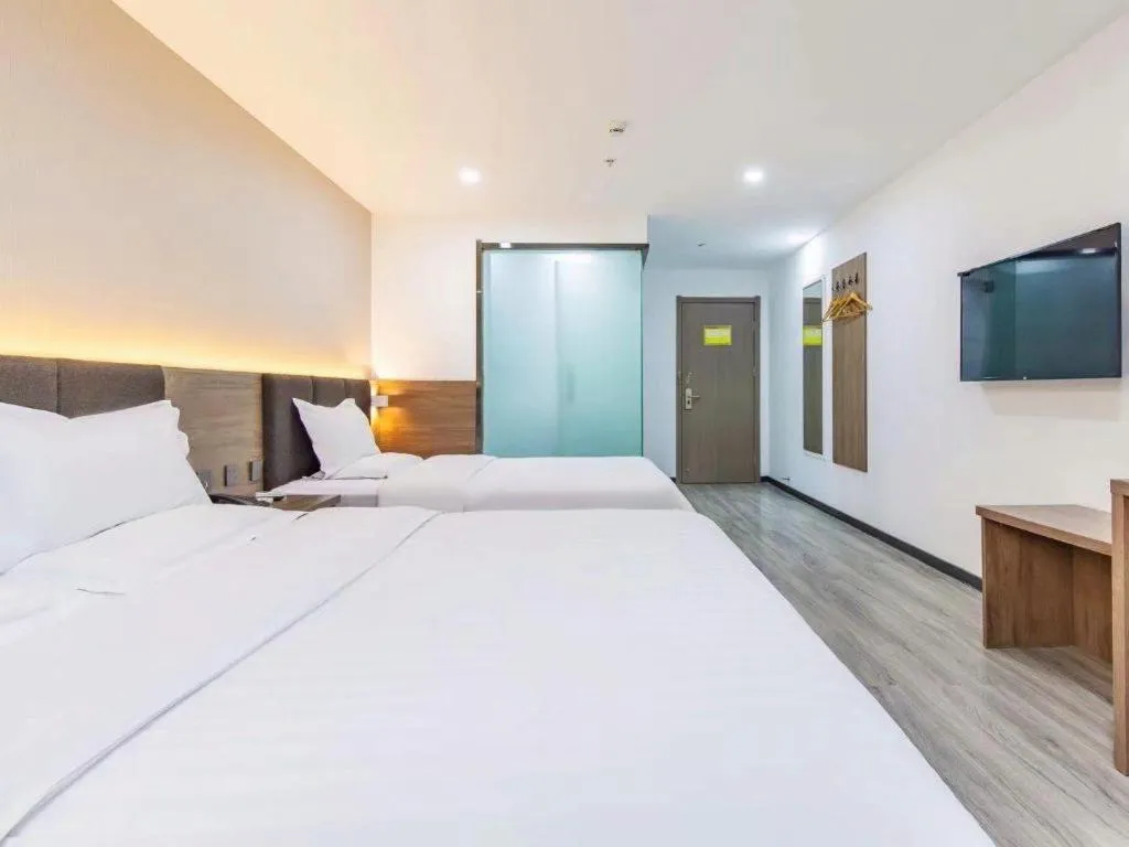 Bed in 7 Days Inn Tianjin Development Zone 3rd Street Wanli