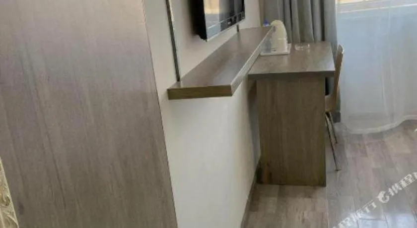 7 Days Inn Luzhou Commercial Pedestrian Street Center