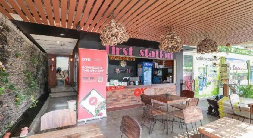 OYO 768 First Station Hotel