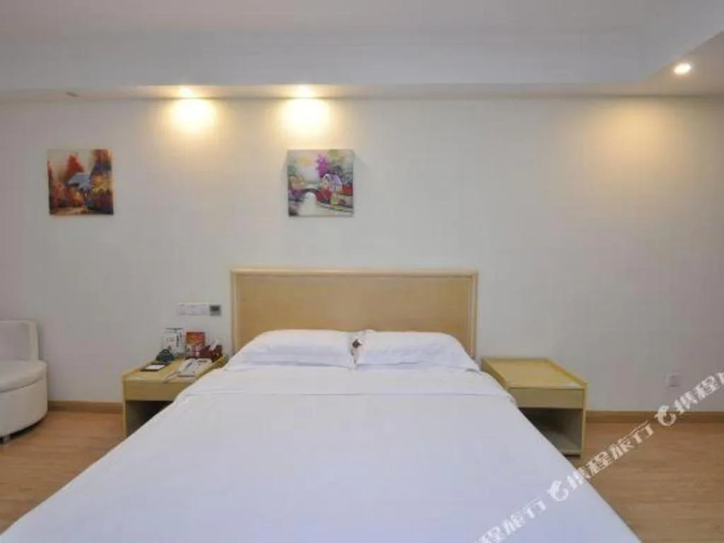 Bed in GreenTree Inn Xiangshan Transportation Center Bai Hua Road