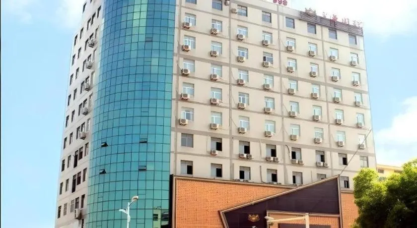 GreenTree Inn Anhui Fuyang Funan East Huaihe Road Express Hotel