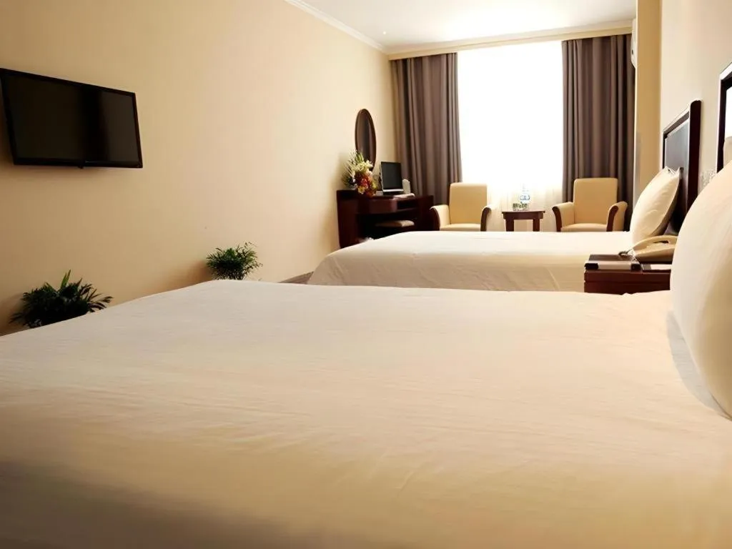 Bed in GreenTree Inn Anhui Fuyang Funan East Huaihe Road Express Hotel