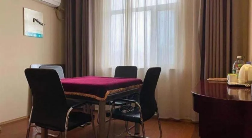 GreenTree Inn Anhui Fuyang Funan East Huaihe Road Express Hotel