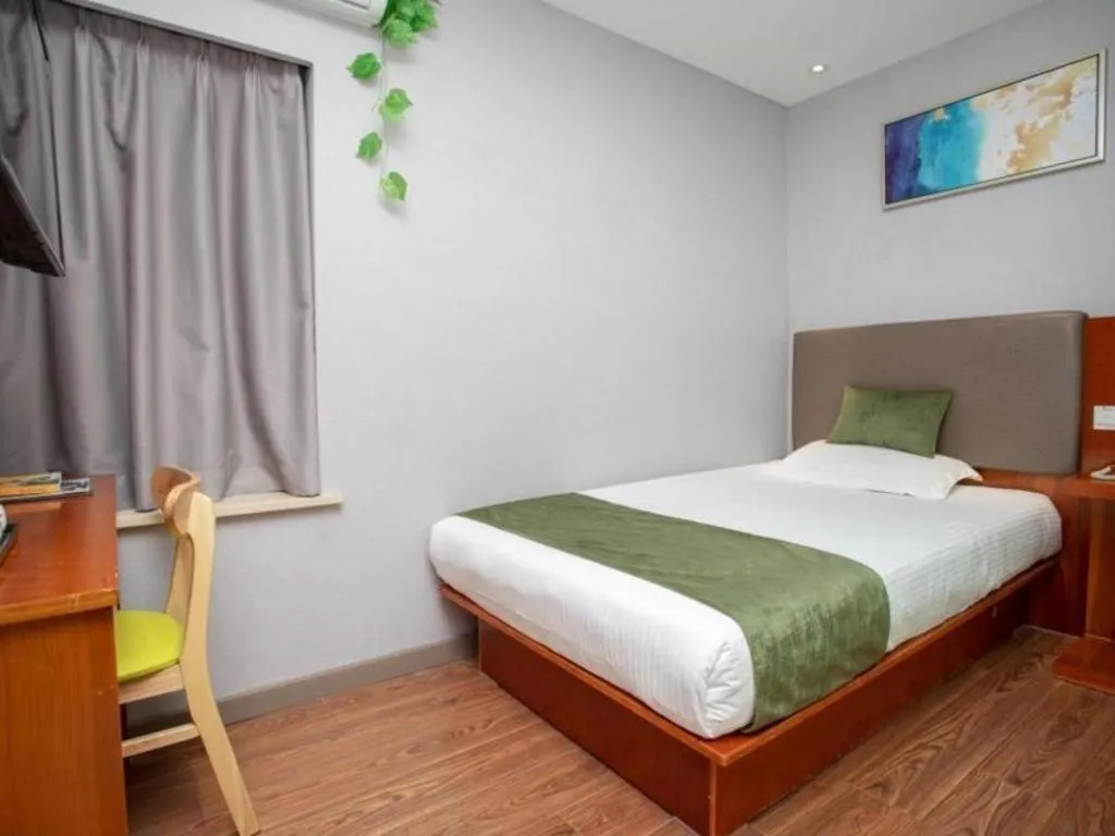 Bed in Vatica Shanghai Jiading District Anting Metro Station Moyu Road Hotel