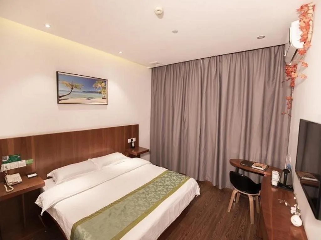 Bed in Vatica Shanghai Jiading District Anting Metro Station Moyu Road Hotel