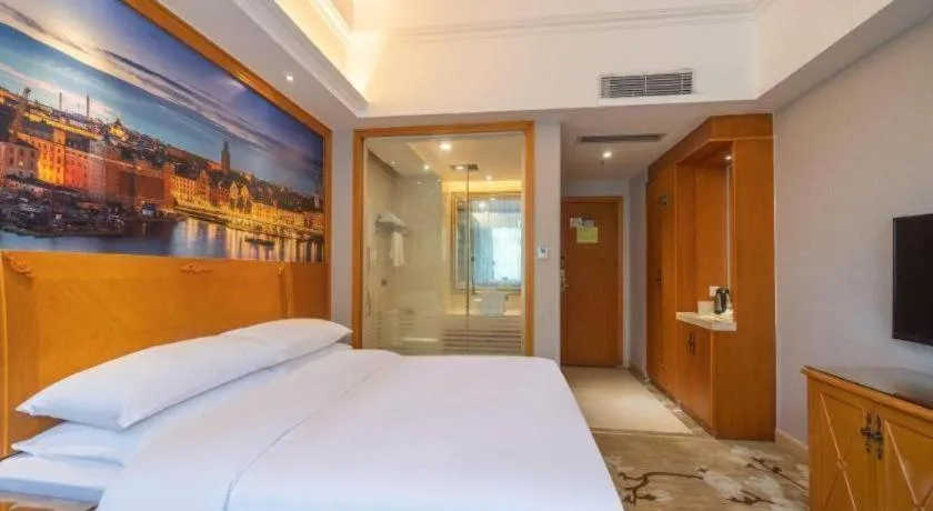 Bed in Vienna Hotel Guangzhou Luochongwei Bus Station Branch