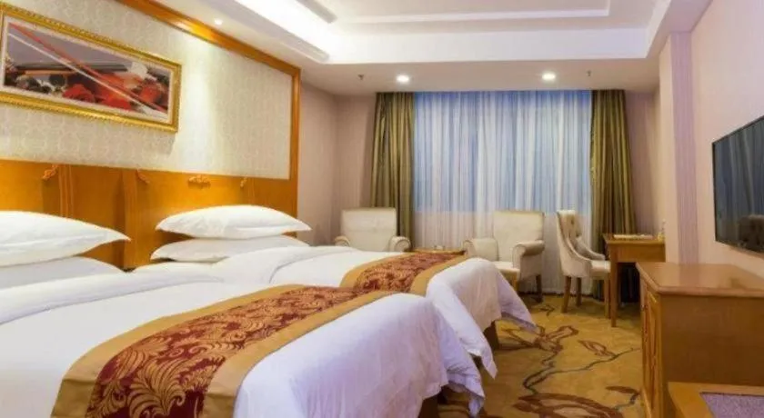 Bed in Vienna Hotel Guangzhou Luochongwei Bus Station Branch