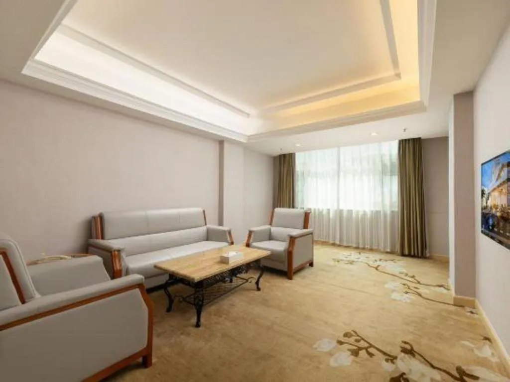 Vienna Hotel Guangzhou Luochongwei Bus Station Branch