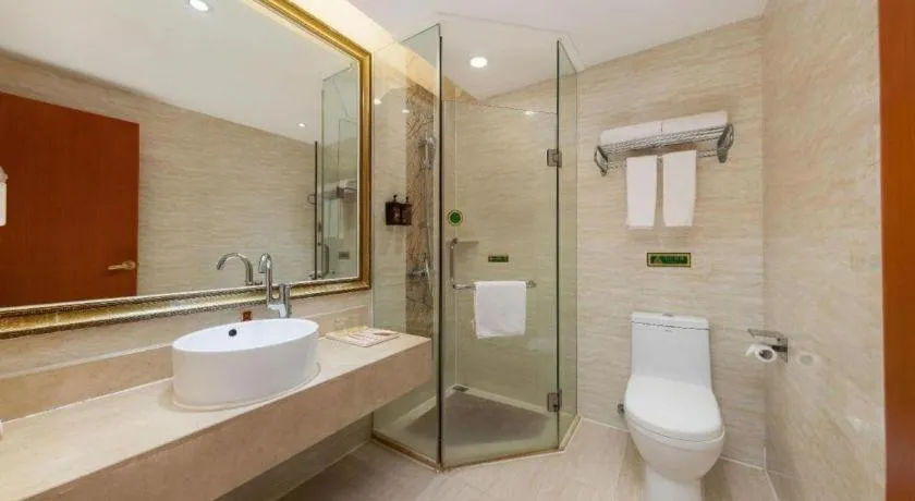 Vienna Hotel Guangzhou Luochongwei Bus Station Branch