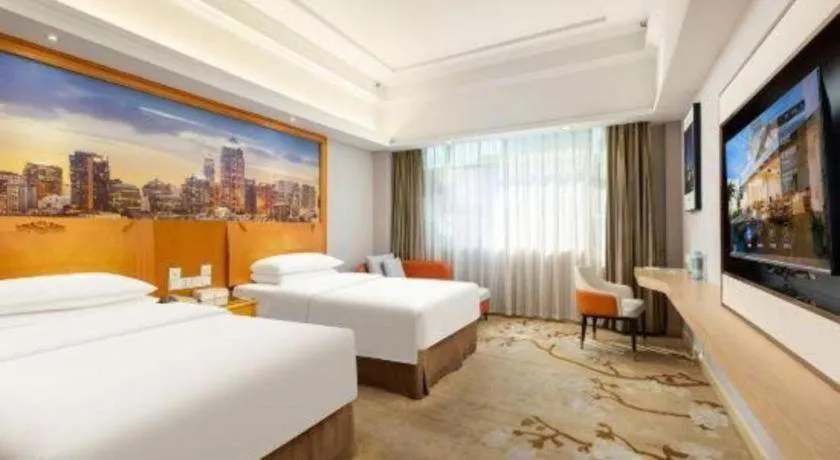 Bed in Vienna Hotel Guangzhou Luochongwei Bus Station Branch