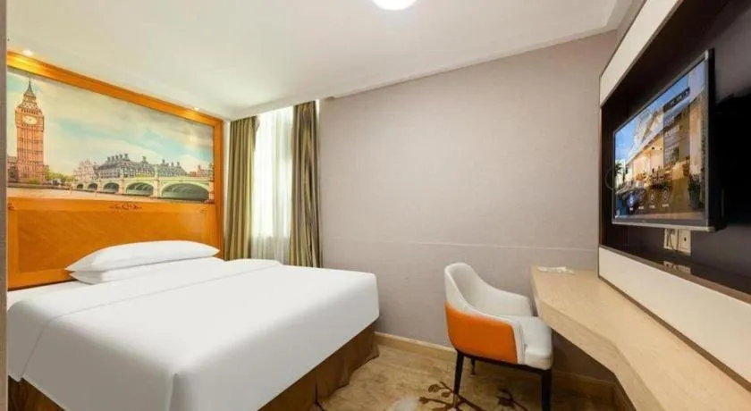 Bed in Vienna Hotel Guangzhou Luochongwei Bus Station Branch