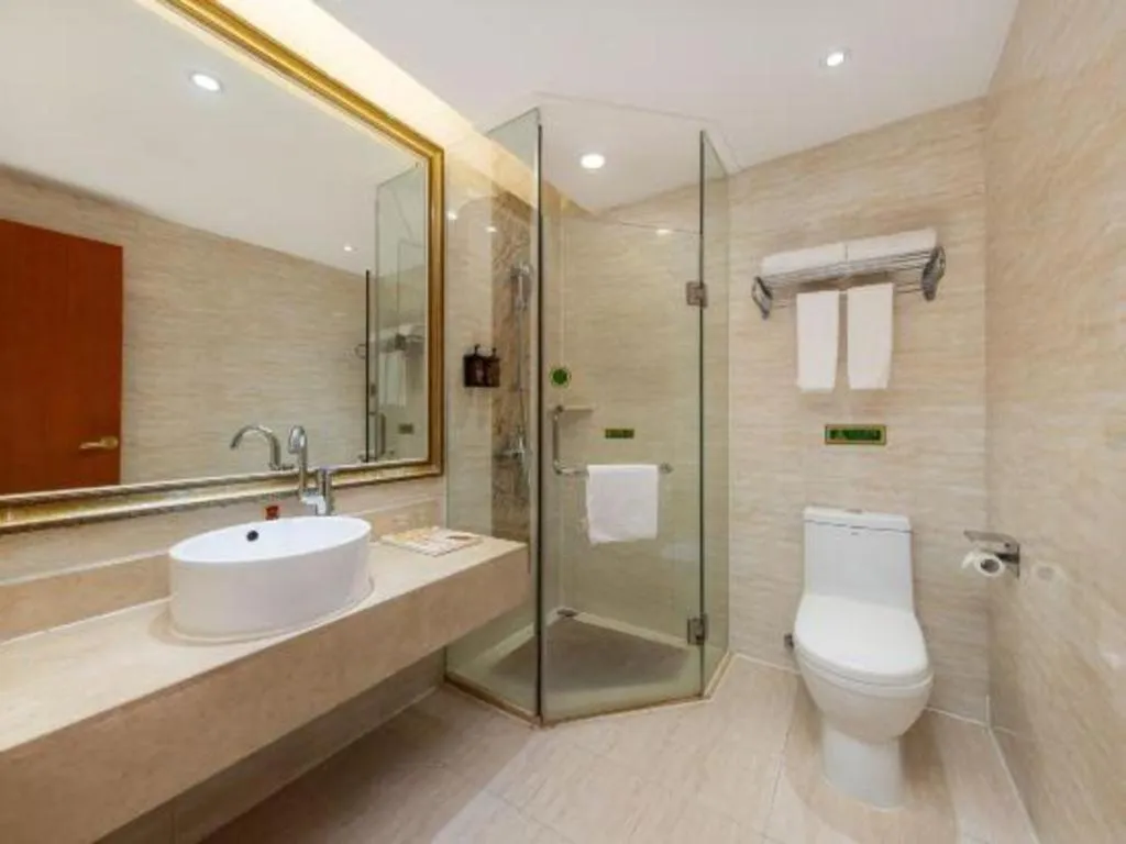 Vienna Hotel Guangzhou Luochongwei Bus Station Branch